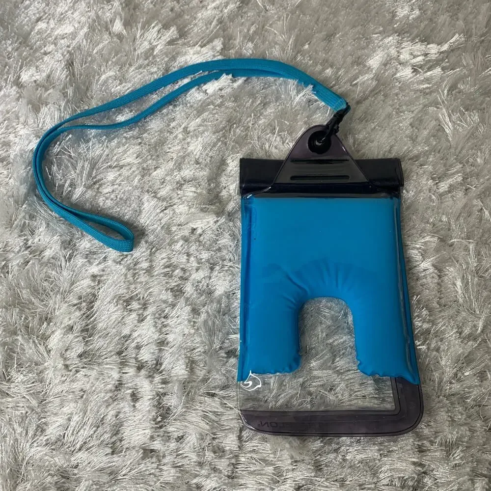 Travelon Waterproof Cell Phone Pouch Case w Neck Strap Beach Boating Floats